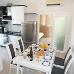 Seaview Divna Beachfront