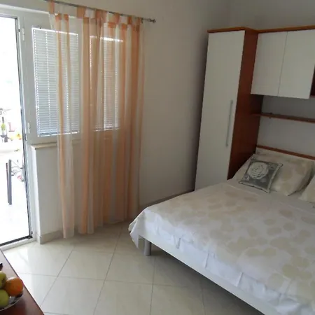 Seaview Divna Beachfront Podglavica