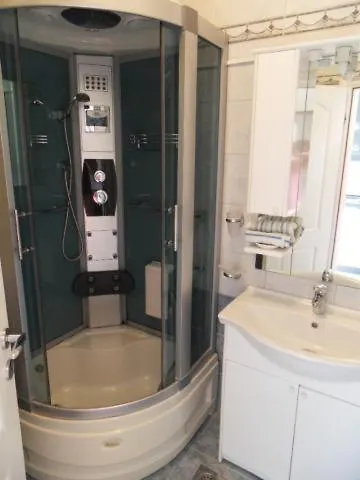 Seaview Divna Beachfront Appartement Podglavica