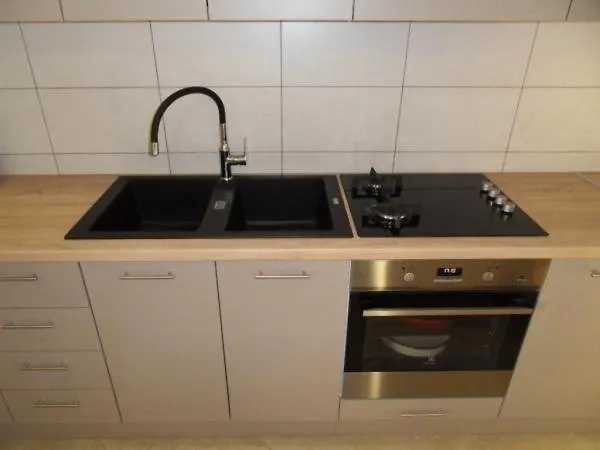 Seaview Divna Beachfront Apartamento Podglavica